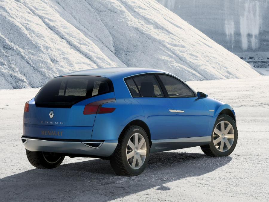  Renault Egeus Concept 2005 года  (фото 5 из 12)